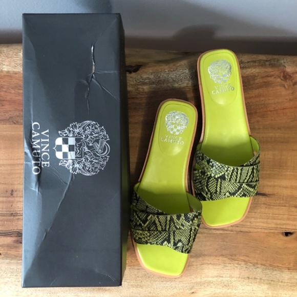 💚 VINCE CAMUTO 💚 Ydelle Leather Sandal - Picture 9 of 10